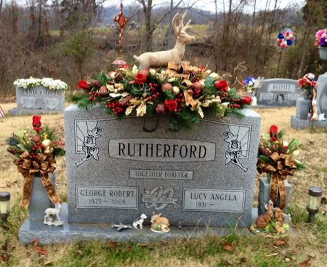 Christmas Grave saddle for my Father-in-law. Christmas Tombstone Saddles, Christmas Headstone Saddles, Christmas Saddles For Headstones, Headstone Arrangements, Gravestone Flowers, Grave Saddles, Headstone Decorations, Grave Ideas, Graveside Decorations