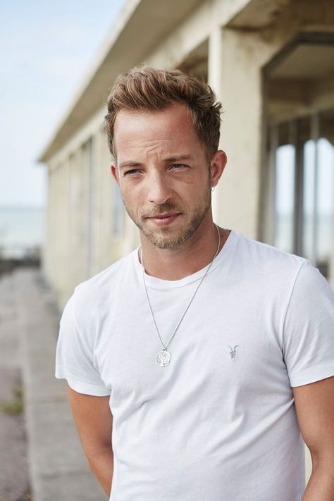 James Morrison, Latest Music, New Album, White Undershirt, Songwriting, Summer Fashion, Mens Tshirts