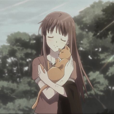 Tohru Holding Kyo Cat Form, Fruits Basket Icons Aesthetic, Fruits Basket Tohru Icons, Toru And Kyo, Kyoru Fruits Basket, Toru Honda, Kyo Manga, Kyo Tohru, Anime Fruits Basket