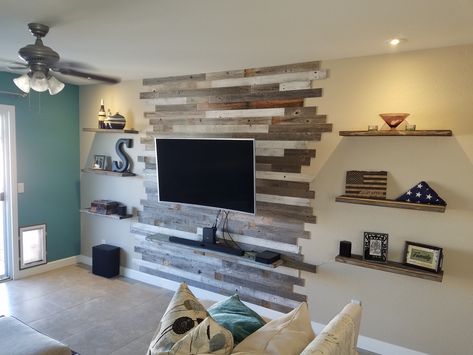 Shiplap Wall Behind Tv Living Room, Staggered Wood Wall, Staggered Shiplap Wall, Shiplap Living Room, Wall Shiplap, Pallet Accent Wall, Rustic Modern Farmhouse, Shiplap Wall, Build Floating Shelves