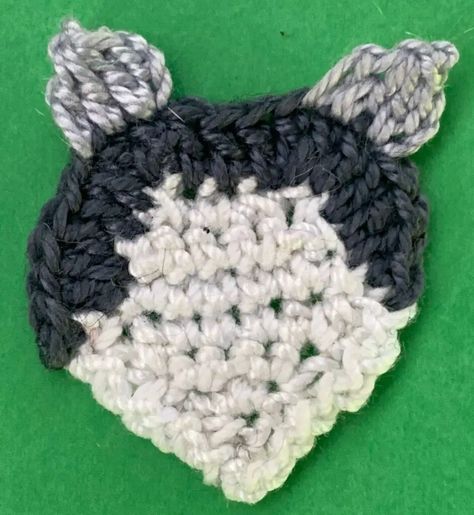 Crochet Wolf Pattern • Kerri's Crochet Crochet Wolf Pattern, Applique Patterns Free, Crochet Applique Patterns, Wolf Crochet, Crochet Wolf, Largest Wolf, Wolf Pattern, Crochet Applique Patterns Free, Magic Loop