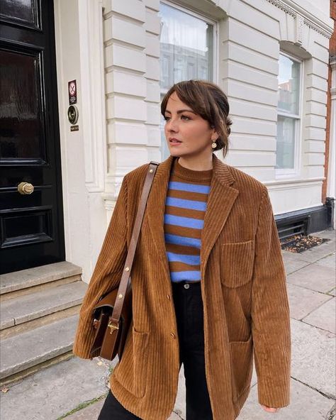 Alice Catherine on Instagram: "Blue & brown will always be an elite colour combo 🤎📘🫶🏼" Teal Jacket Outfit, Alice Catherine, Colour Combo, Jacket Outfit, October 25, Green Outfit, Blue Jacket, Jacket Outfits, Color Combos