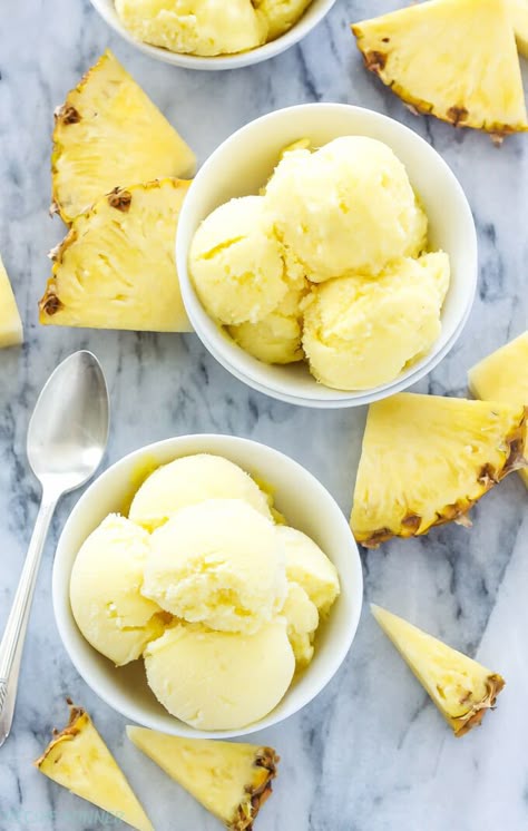 piña colada sorbet. Sorbet In Fruit Shell, Pina Colada Sorbet, Sorbet Flavors, Pina Colada Ice Cream, Desserts Coconut, Boozy Ice Cream, Granitas, Pineapple Ice Cream, Coconut Sorbet