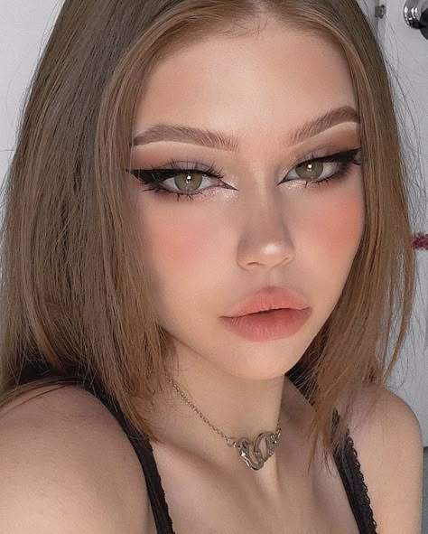 E Girl Makeup, Haut Routine, Swag Makeup, Pinterest Makeup, Dope Makeup, Alternative Makeup, Edgy Makeup, Makeup Eye Looks, Cute Makeup Looks