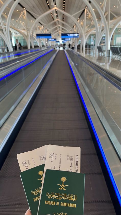 Saudi Arabia Airport, Saudi Passport, Saudi Airport, Saudi Travel, Travel To Saudi Arabia, Dark Room Photography, Saudi Arabia Culture, Passport Pictures, Airport Aesthetic