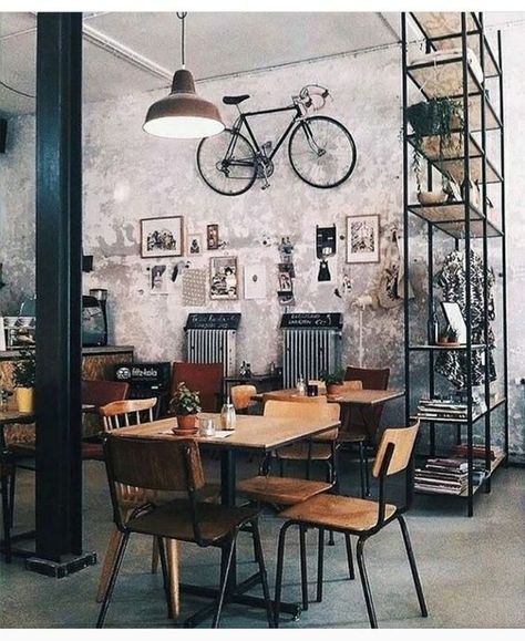 8 Dreamy hipster home ideas for a cool living space Industrial Style Interior, Interior Vintage, Industrial Living, Industrial Livingroom, Industrial Interiors, Coffee Shop Design, Cafe Interior Design, Studio Apartment Decorating, Cool Ideas