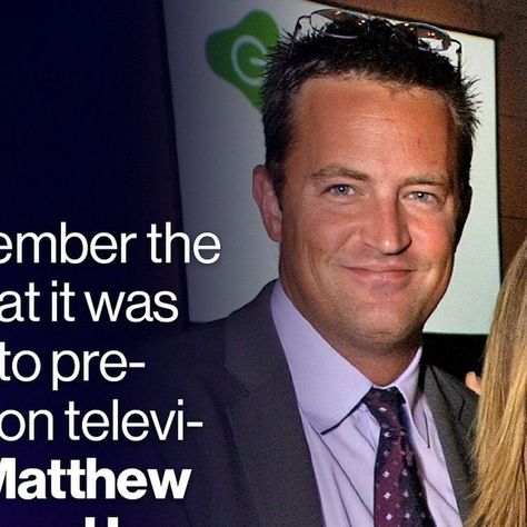 Entertainment Tonight on Instagram: "Jennifer Aniston recalls a special moment she spent with her ‘Friends’ co-star, Matthew Perry, the day the show premiered. ❤️ She became overcome with emotion in a new interview as she was asked about the upcoming 30th anniversary of the iconic show, and shared a story from a time with Matthew before the sitcom even debuted. ➡️ Swipe to hear the heartfelt memory and more at the link in bio. (📸/🎥: Getty Images, Variety)" A Business Woman, Always Be Happy, Courtney Cox, Entertainment Tonight, Matthew Perry, 30th Anniversary, Jennifer Aniston, Never Give Up, See You