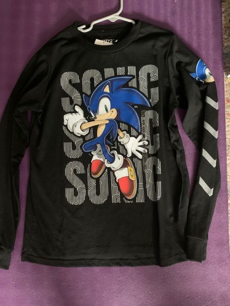 Sonic Y2k, Sonic Merch, Sonic Shirt, Study Apps, Sonic Birthday, Outfit Styles, Fitness Inspo, Cool T Shirts