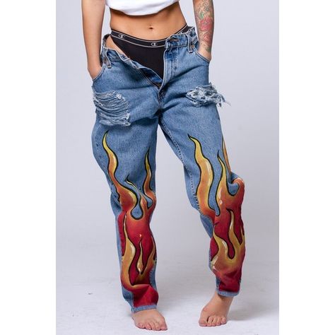 Flames Levis Jeans ($320) ❤ liked on Polyvore featuring jeans, pants, blue jeans and levi jeans Custom Denim Jeans, Pants Pictures, Diy Denim Jacket, Stylish Fall Outfits, Custom Jeans, Custom Denim, Painted Jeans, Denim Diy, Painted Denim