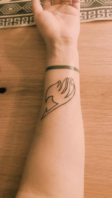 Fairytale Tattoo Ideas Anime, Fairytail Tattoo Anime, Fairytale Anime Tattoo Ideas, Anime Based Tattoo, Fairy Tail Symbol Tattoo, Magi Tattoos, Fairytale Tattoo Anime, Invisible Tattoos For Women, Fairytail Tattoos Ideas