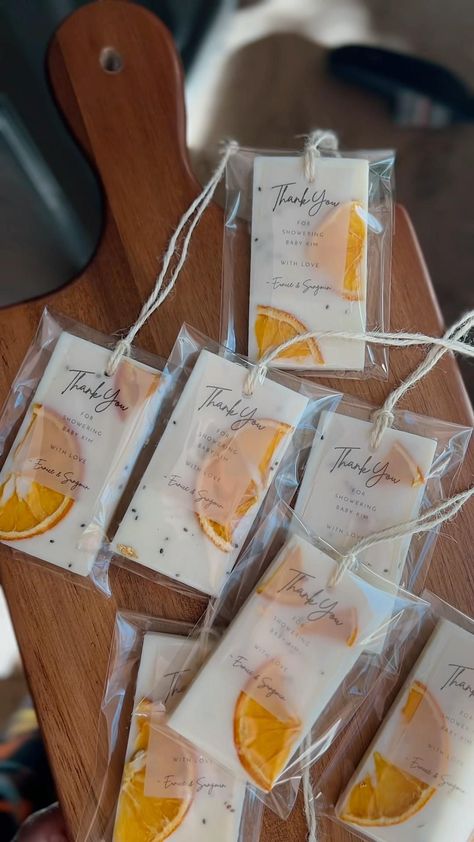 [PaidLink] Beautiful And Fragrant Soy Wax Sachets With Dried Oranges - Perfect For Wedding Favors! Your Guests Will Love These Unique And Personalized Gifts Which Are Made With Eco-Friendly And Soy Wax. Be Sure To Check Out My Etsy Shop For More! Add A Touch Of Elegance To Your Special Day With These Lovely Sachets From My Shop. Enjoy! #Diyweddingfavors #Soywaxsachets #Personalizedweddinggifts #Weddingfavorideas Etsy.Com/Shop/Sparoutine #elegantweddingfavorsforguests Soy Wax Melts Diy, Wax Air Freshener, Party Wedding Favors, Candle Making Recipes, Handmade Candles Diy, Recuerdos Primera Comunion Ideas, Diy Wax Melts, Diy Candles Homemade, Homemade Scented Candles