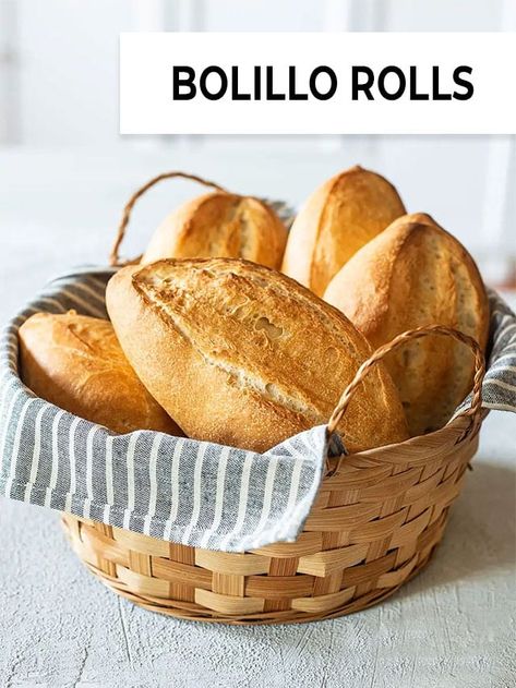 Mexican Bolio Bread, Mexican Bolillos Recipes, Bollios Mexican Recipe, Bolillos Recipe Mexico, Mexican Bread Recipes, Mexican Rolls, Mexican Bolillos, Mexican Breads, Bolillo Recipe