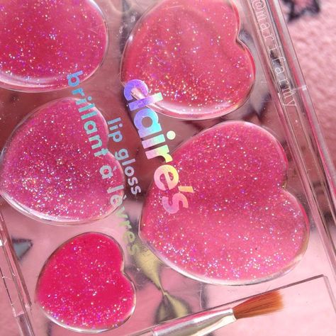 Claires Lipgloss, Claires Aesthetic, Noughties Aesthetic, 00s Aesthetic Pink, Bnha Aesthetic, Pastel Cupcakes, All I Ever Wanted, Pink Vibes, 90s Aesthetic