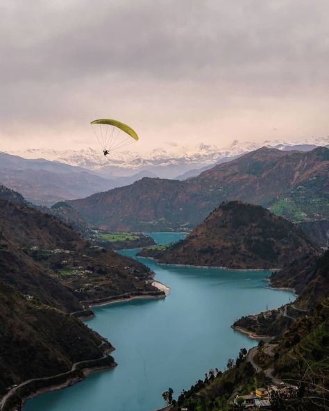 Condé Nast Traveller India on Instagram: “The surreal Chamera lake of Dalhousie making the most ideal winter colour palette.  Shot by: @rahulnanda86 a great fit for our today's…” Khajjiar Himachal Photography, Dalhousie Photography, Dalhousie Himachal, India Travel Places, Amazing India, Winter Color Palette, Tourist Places, Beautiful Nature Wallpaper, Camping Life