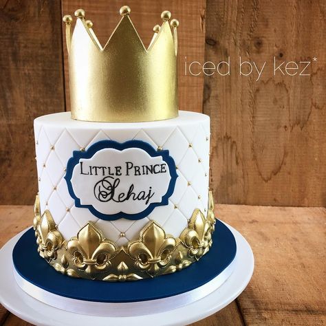 kez*’s Instagram photo: “Royal 1st Birthday cake for Sehaj!!⁣ I love this theme! Especially the colours! Really happy with how that Gold from…” Fondant Crown, Royal Theme, Colorful Birthday Party, Colorful Birthday, 1st Birthday Cake, Themed Cakes, Birthday Theme, Cake Designs, 1st Birthday