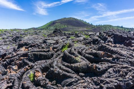 Guide to Craters of the Moon National Monument in Idaho - It Started Outdoors Idaho Adventure, Craters Of The Moon, Idaho Travel, Lost River, Utah Hikes, Alone In The Dark, Oregon Trail, Us Road Trip, Colorado Hiking