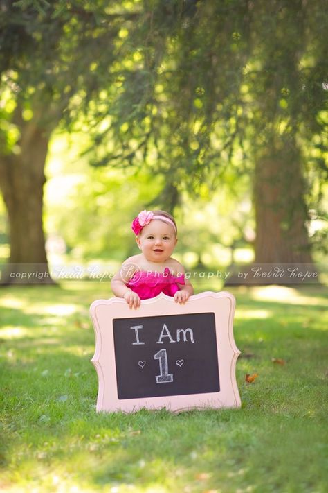 First Birthday Chalk Photoshoot, 1st Birthday Chalkboard, First Bday, Entry Ideas, Hope Photography, Happy First Birthday, Birthday Shoot, Birthday Chalkboard, Cake Smash