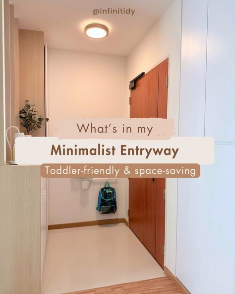 INFINITIDY • インフィニタイディ - Minimalist entryway organisation ideas that are toddler-friendly and space-saving Functional Family Entryway, Entryway Wall Storage Ideas, Tiny Apartment Entryway, Toddler Entryway, Functional Entryway Ideas, Apartment Entry Way, Small Entryway Organization, Raised Platform Bed, Apartment Entry