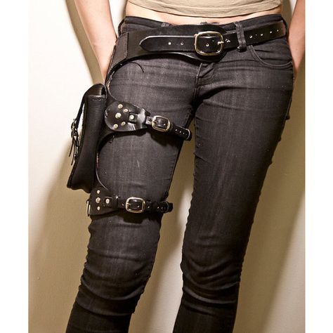 Gothic Steampunk Fashion ❤ liked on Polyvore featuring accessories, bags, weapons, bottoms and pants Steampunk Dress, Holster Bag, Steampunk Accessories, Moda Jeans, Steampunk Costume, Gothic Steampunk, Lara Croft, Hip Bag, Garters