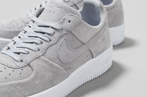 Nike Air Force 1 Ultraforce Drops in a Sleek "Wolf Grey" Colorway Grey Nike Air Force 1, Grey Nike Sneakers, Zapatillas Nike Air Force, Best Nike Running Shoes, Gray Nike Shoes, Nike Free Runners, Gray Nike, Nike Free Shoes, Nike Shoes Outlet