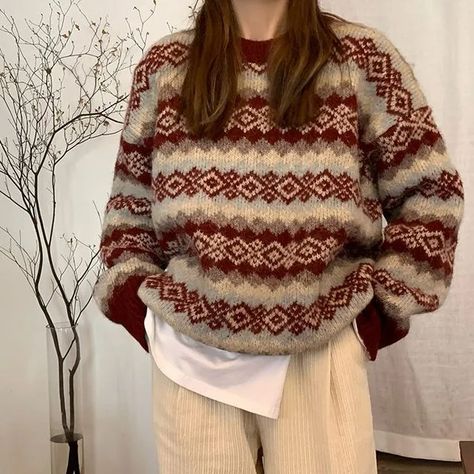 Winter Christmas Outfits, Western Sweaters, Ugly Christmas Sweater Women, Vintage Autumn, Stylish Sweaters, Fair Isle Sweater, Knitted Top, Jacquard Knit, Knitting Women Sweater