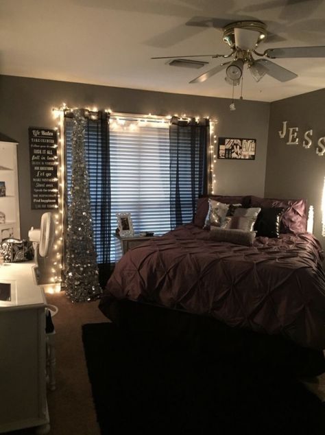 Luxury Room Bedroom, Teen Room Decor, Redecorate Bedroom, Teen Bedroom Decor, Apartment Decor Inspiration, Luxury Rooms, Girl Bedroom Decor, Dream Room Inspiration, Room Makeover Bedroom