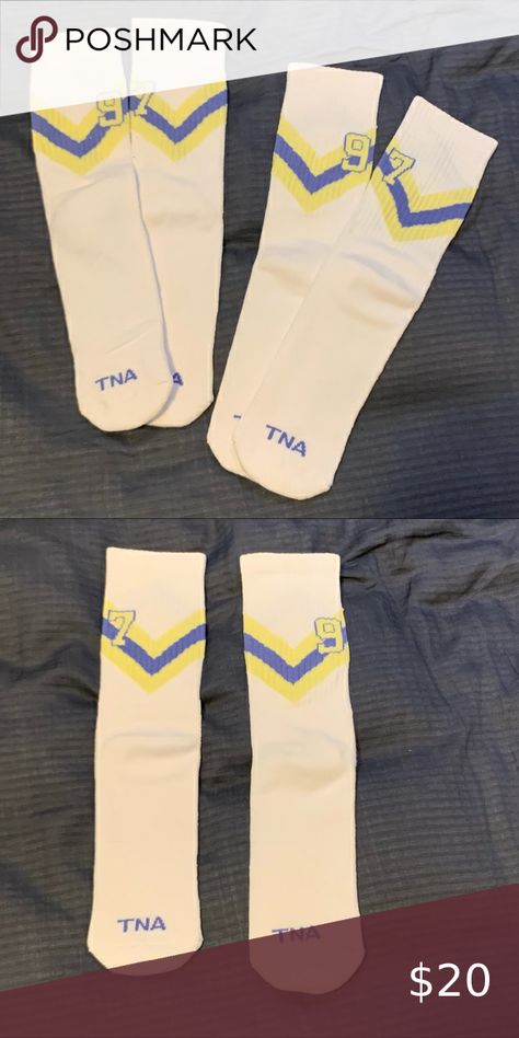 NEW TNA crew socks from Aritzia 2 Pair Bundle Tna Crew Socks, Crew Socks, Socks, Jewelry Watches, Plus Fashion, Outfit Inspo, Jeans Shoes, Fashion Tips, Closet