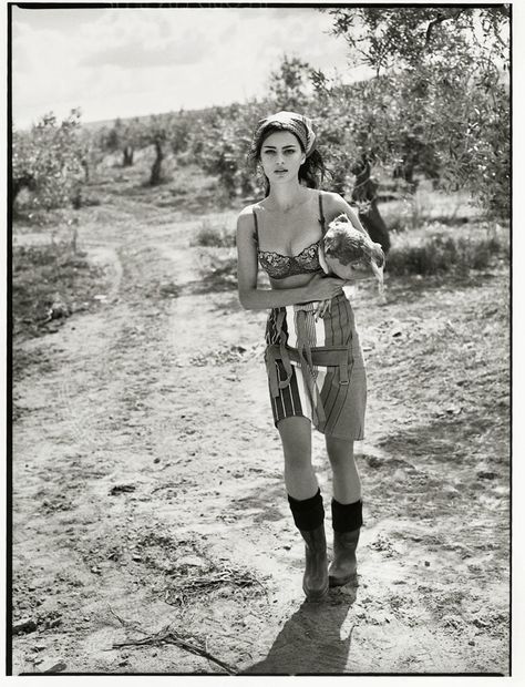 A Sicilian Adventure by Michel Perez Sicilian Women, Catrinel Menghia, Italian Beauty, Italian Women, Photo Series, Mode Vintage, Vintage Photography, Italian Style, Sicily