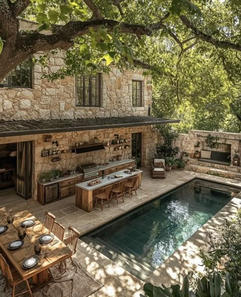 Backyard Deck Ideas, Creative Backyard, Italian House, Dream Life House, Stone Kitchen, Countryside House, Backyard Deck, Mediterranean Homes, Stone Houses