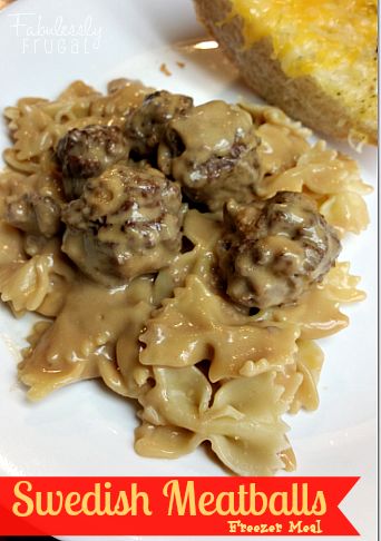 Nothing beats this super-creamy gravy and tender, tasty meatballs... this Swedish Meatball Freezer Meal recipe  is an easy weeknight special!  I love havin Resep Makanan Beku, Swedish Meatballs Easy, Tasty Meatballs, Meatball Recipe, Stroganoff Recipe, Swedish Meatballs, Freezer Cooking, Filipino Recipes, Meatball Recipes