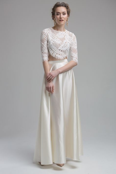 2018 Bridal Trends as seen at White Gallery and London Bridal Week - separates by Katya Katya with lace and satin wedding dress skirt and top Bridal Separates Tops, Lace Top Wedding Dress, Silk Skirts, Boho Bridal Dress, Bridal Trends, Two Piece Wedding Dress, Bohemian Wedding Inspiration, Bridal Separates, Designer Label