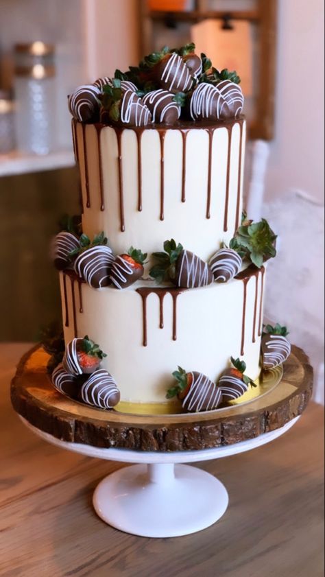 Chocolate Wedding Cake 2 Tier, Wedding Cakes With Chocolate Covered Strawberries, 2 Tier Chocolate Drip Cake, 2 Tier Cake With Strawberries, Two Tier 60th Birthday Cake, 2 Tier Mens Birthday Cake, 2 Tier 80th Birthday Cake, Two Tiers Birthday Cake, Strawberry Two Tier Cake