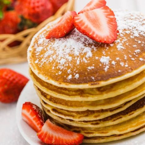 Pioneer Woman Pancake Recipe Pioneer Woman Pancakes, Pancakes For Baby, Double Chocolate Pancakes, Pioneer Recipes, Basic Pancakes, Strawberry Pancakes, Baby Pancakes, Breakfast Prep, Chocolate Pancakes