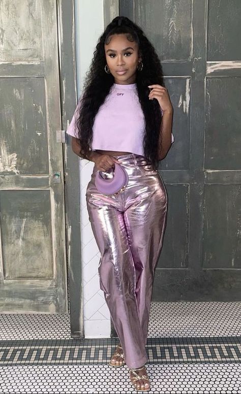 Purple And Silver Outfit Ideas, Purple Dinner Outfit, February Birthday Outfit Women, Birthday Outfit February, Concert Outfit Black Women Pink, Purple Outfit Ideas Black Women, Pink Concert Outfit Black Women, Metallic Pants Outfit Black Women, Purple Brunch Outfit