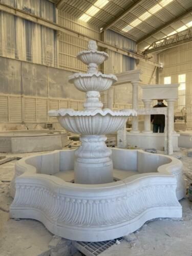 Pinterest Fountain Inside House, Greek Fountain, African Castle, Small Space Interior, Serene Interior, Cute Rooms, Space Interior Design, Inside Bar, Marble Fountain