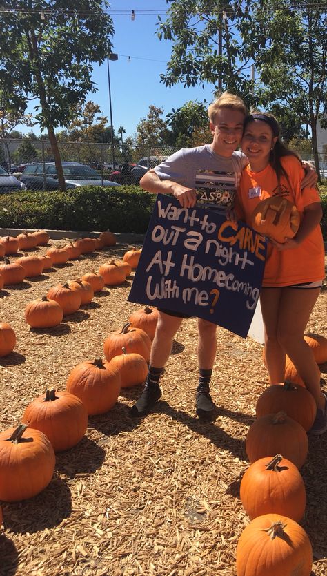 Pumpkin Patch Halloween Pumpkin Homecoming Proposal Pumpkin Dance Proposals, Homecoming Proposal Ideas Halloween, Pumpkin Hoco Proposals, Fall Homecoming Proposals, Hoco Proposals Ideas Halloween, Halloween Dance Proposal, Homecoming Dance Signs, Halloween Homecoming Proposal, Halloween Dance Asking Ideas