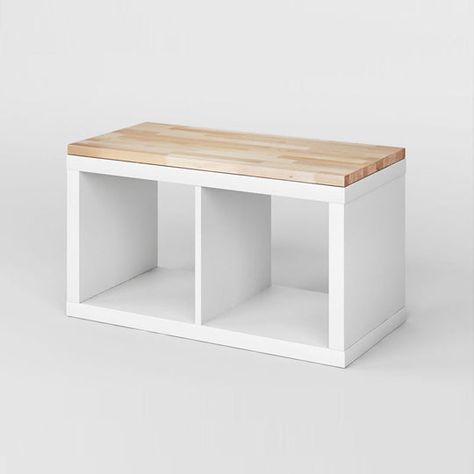 White Box Shelves, Ideas Recibidor, Home Theatre Design, Ikea New, Nyc Living, Wood Table Diy, Ikea Kallax, Playroom Design, Box Shelves