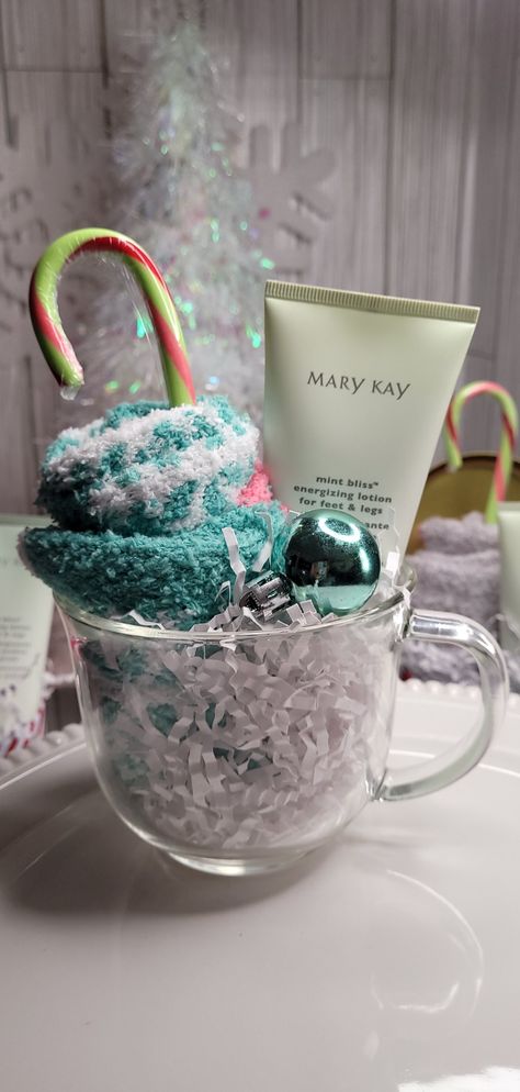 Mary Kay Christmas Gift Ideas 2024, Satin Lips Mary Kay Gift Ideas, Mint Bliss Mary Kay Christmas Gifts, Mary Kay Gifts Ideas, Mary Kay Christmas Gift Ideas 2023, Mary Kay Holiday 2023, Mary Kay Christmas Gifts, Mary Kay Holiday Gift Ideas, Mary Kay Party Ideas