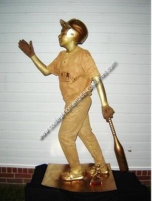 Homemade Baseball Trophy Costume Homemade Trophy, Trophy Costume, Homemade Trophies, Baseball Trophy, Funny Awards, Homemade Costume, Homemade Costumes, Diy Costume, Gold Spray Paint