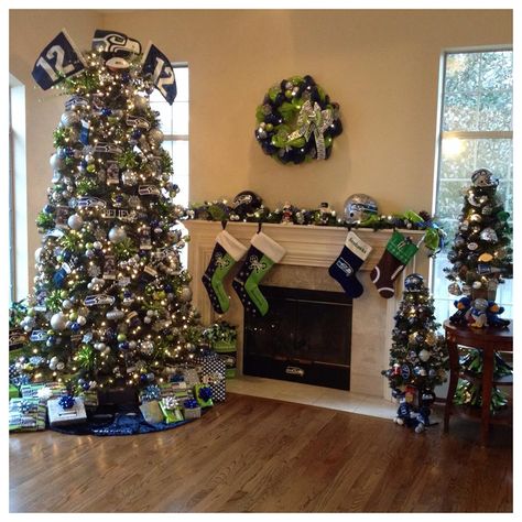 Its a Seahawk Christmas Seahawks Man Cave, Seahawks Christmas Tree, Seahawks Christmas, Seahawks Party, Seattle Christmas, Seahawks Crafts, Christmas Goals, Seahawks Super Bowl, Legion Of Boom