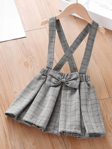 Skirt And Top Western Outfit, Dungree Styles, Simple Dress Styles, Pinafore Skirt, Kids Skirt, Girl Skirts, Junior Girl Dresses, Toddler Skirt