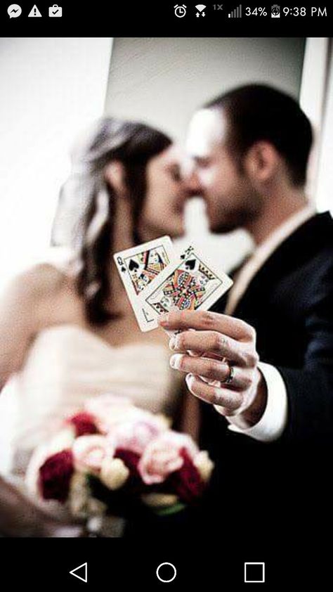 Wedding photo idea King And Queen Wedding Theme, Couple Playing Cards, King And Queen Wedding, Playing Card Wedding, Wedding Playing Cards, Playing Cards Wedding, Royal Wedding Themes, Vegas Wedding Photos, Themed Photography