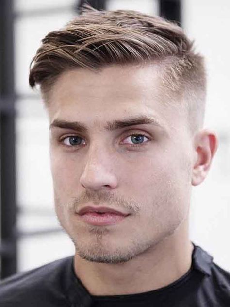 men summer short haircut buzz sides long on top Short Hairstyles For Older Men, Top Hairstyles For Men, Spring Haircuts, Older Mens Hairstyles, Military Haircut, Classy Hairstyles, Men Haircut Styles, Haircut Inspiration, A Haircut