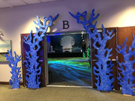 Under The Sea Prom Photo Booth, Undersea Decorations Diy, Ocean Theme Stage Decoration, Ocean Stage Design, Ocean Set Design, Atlantis Decorations, Deep Sea Decor, Ocean Vbs Decorations, Under The Sea Prom