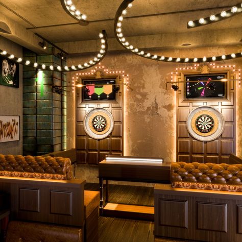 Flight Club, darts bar in London Darts Room, Sport Bar Design, Arcade Bar, Sport Bar, Play Darts, Brewery Design, Pool Hall, Pub Design, Bottomless Brunch