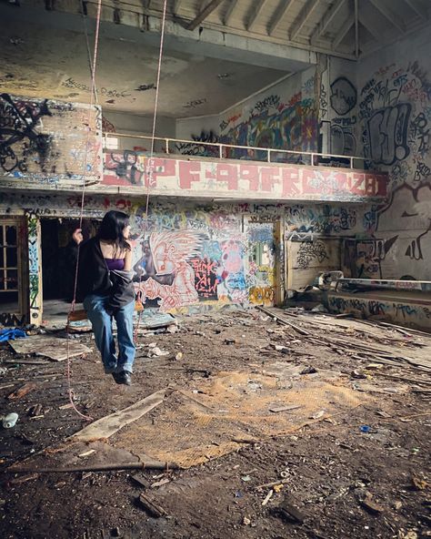 Cool Abandoned Places, Abounded Places Aesthetic, Street Kid Aesthetic, Exploring Abandoned Places With Friends, Abandoned Places With Friends, Urban Core Aesthetic, Urban Exploration Aesthetic, Exploring Abandoned Places Aesthetic, Abandoned Buildings Aesthetic