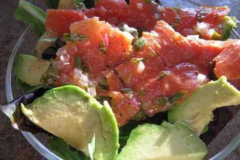 Lox and Avocado Summer Salad recipe on Food52 Lox Salad, Lox Recipes, Lox Recipe, Healthy Tacos Salad, Salad Jar Recipe, Recipe Lunch, Mason Jar Salad Recipes, Avocado Salad Recipes, Healthy Tacos