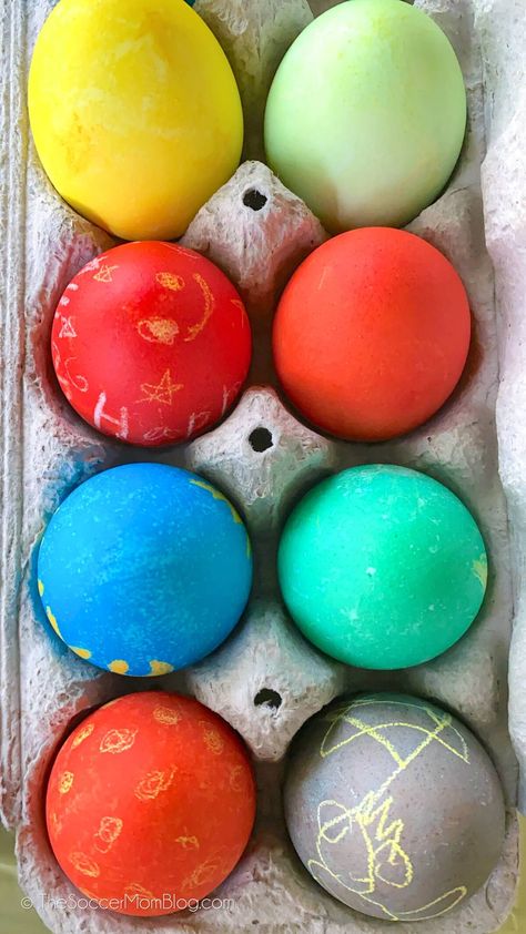 Egg Dye Recipe, Diy Easter Eggs Dye, Creative Easter Egg Decorating, Shaving Cream Easter Eggs, Cool Easter Eggs, Simple Easter Eggs, Confetti Eggs, Easter Egg Decorating Ideas, Decorate Easter Eggs