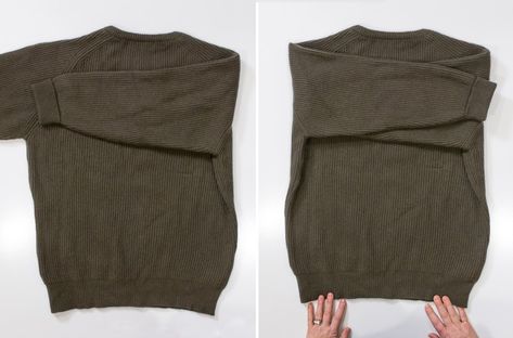 How to fold chunky sweaters so they take up less space Folding Sweaters, Fold Sweaters, How To Fold Sweaters, Hang Sweaters, Sweater Organization, Easy Sweater Knitting Patterns, Sweater Storage, Bulky Sweaters, Chunky Sweaters