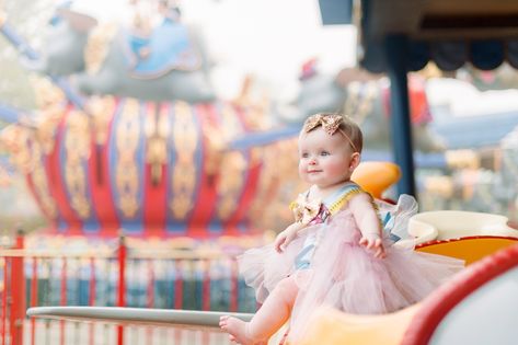 Disney First Birthday Photoshoot, Disney Half Birthday, Disney World First Birthday Pictures, 6 Month Princess Photoshoot, Magic Kingdom Photoshoot, Magic Kingdom Maternity Photoshoot, Best Photo Spots In Magic Kingdom, Disney Princess Babies, Baby Birthday Photoshoot